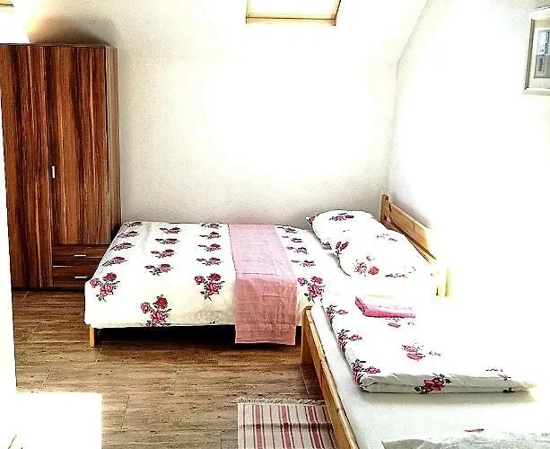 بيت ضيافة A Vinarstvi Vavricek Brezi (Breclav)
